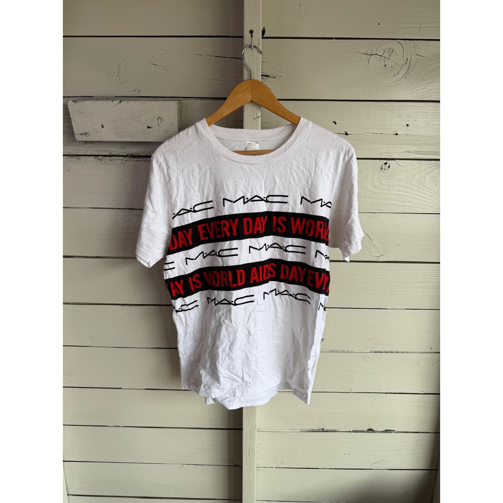 MAC Cosmetics World AIDS Day Graphic T-Shirt White Red Black Size S Small Cotton